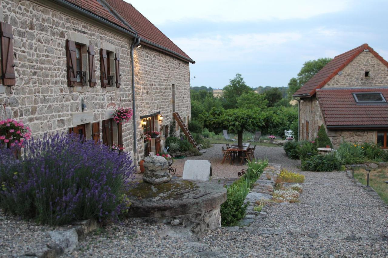 La Belle Ame Bed & Breakfast Saint-Priest-des-Champs Eksteriør bilde
